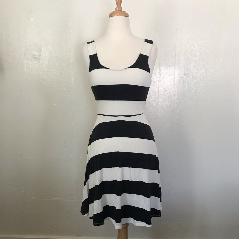 Black and white striped fit n flare jersey dress
